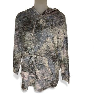 Christopher & Banks Petite Knit Top in Gray and Cream (item#10003)